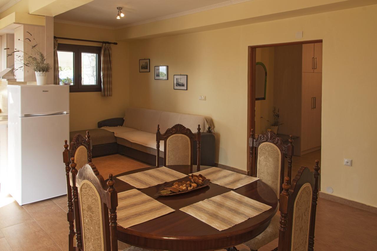 Ellinas Homes Megali Mantineia Dış mekan fotoğraf